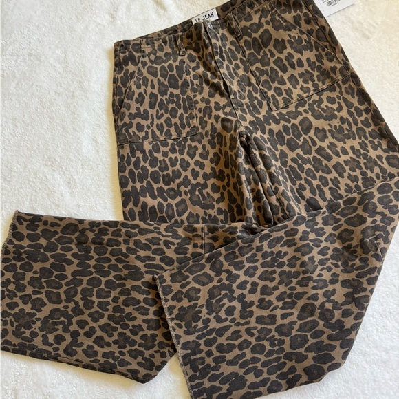 Le Jean Denim - Brown Leopard Print Women’s Pants